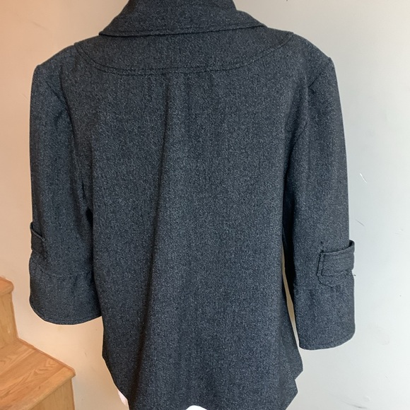 Jacket Medium - Picture 3 of 5